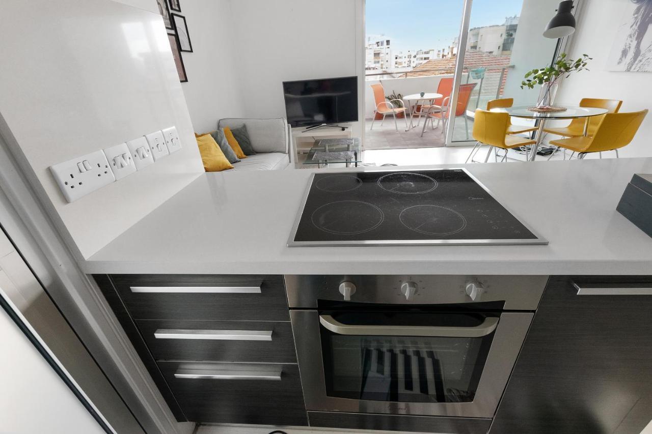 Glabur Stays - The Fabulous 2 Bdr - Nicosia City, Free Parking & Wifi, Welcomes You!!! Bagian luar foto